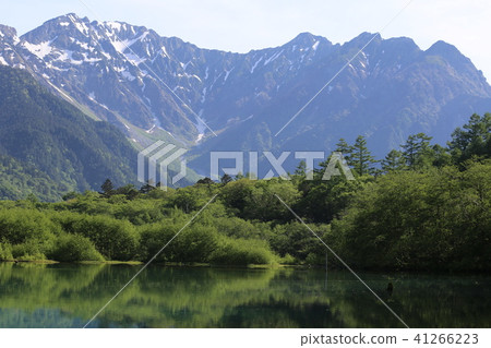 Taisho pond and Hodaka mountains Taisho pond and Hodaka mountains 41266223