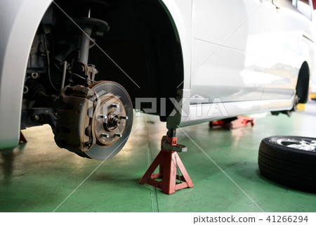 汽車輪胎，車輪更換維修，修理，定期檢查圖像 41266294