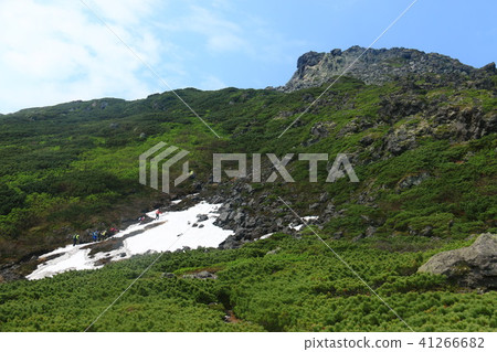 From Rausu Pyeong to the top of Rausu-dake From Rausu Pyeong to the top of Rausu-dake 41266682