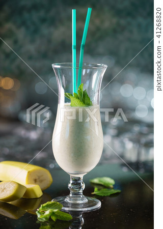 healthy banana smoothie healthy banana smoothie 41268820