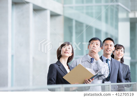 Building Maintenance 4 Businessmen Business Scene Office Scene 41270519