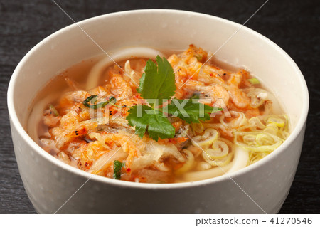 烏冬面用油煎的豆腐 41270546