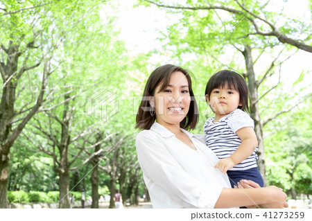 Child care Child care 41273259