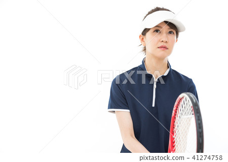 年輕的女士網球 41274758