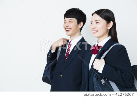 高中學生研究學校女性朋友男性夫婦 41276207