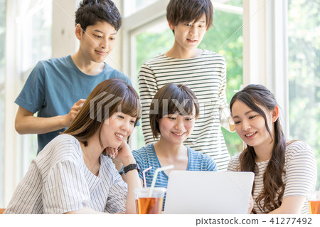 大學生/專業學生形象 41277492