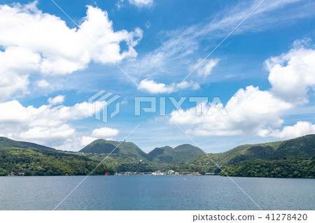 從箱根觀光船Ashinographed湖的風景 41278420
