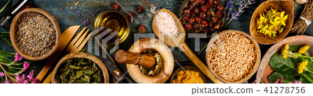 Flat lay of wild healing herbs 41278756