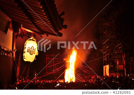 Shinoda's fireworks 2018 41282091