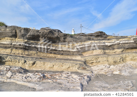 Jogashima·火焰結構層和反向斷層 41284501