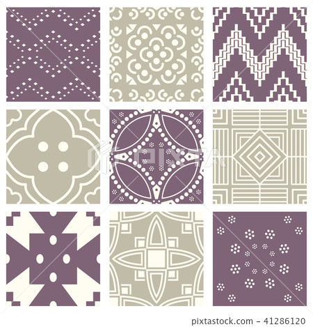 Classic vintage elegant violet seamless pattern 41286120