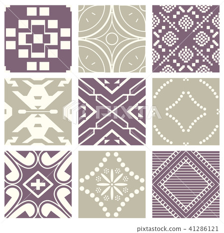 Classic vintage elegant violet seamless pattern 41286121