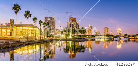 St. Petersburg, Florida, USA Skyline 41286287