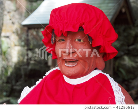 His name is Jizo River in Awakai. His name is Jizo River in Awakai. 41286612