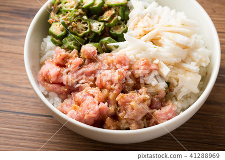 Negitoro在一個碗裡 Negitoro在一個碗裡 41288969