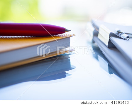 商業形象·文件·手工筆記·新鮮綠色·女性 41291453