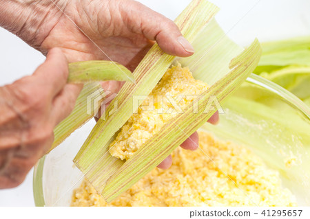 Colombian Sweet Corn Wrap Preparation 41295657