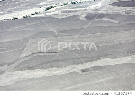 Nazca lines from the aircraft 41297174