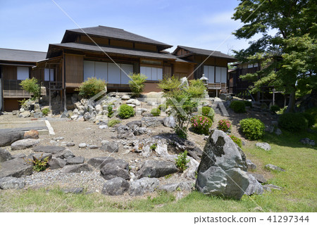 Hikone Castle Rakuen 41297344
