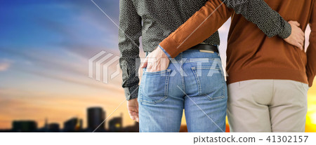 close up of hugging male gay couple 41302157