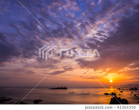 Beautiful coast near Dragon Palace and Asahi Kinosaki Onsen Hiwayama coast Shimagashima 41303350