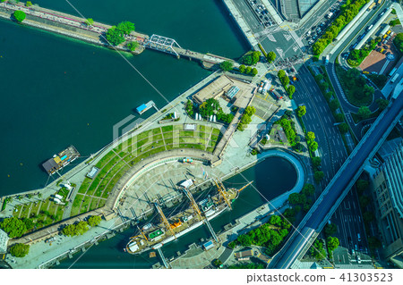 帆船Nihon Maru和火車路（從Landmark Tower出發） 41303523