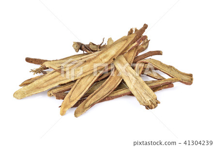 Slice Licorice roots on white background 41304239