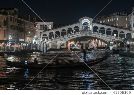 Rialto Bridge Rialto Bridge 41306369