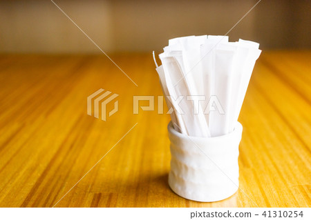 Bag with toothpick and toothpick stand 41310254