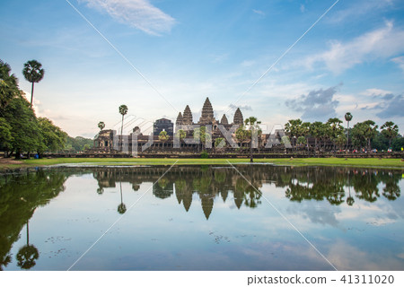 Reflection of an Angkor Wat in Siem Reap. Reflection of an Angkor Wat in Siem Reap. 41311020