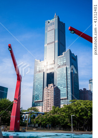 台灣 高雄 新光碼頭 85大樓 85 sky tower 台灣 高雄 新光碼頭 85大樓 85 sky tower 41312401