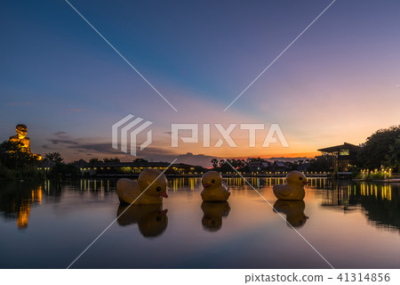 Luang Pu Thuat Puttha Utthayan Maharat Ayutthaya Luang Pu Thuat Puttha Utthayan Maharat Ayutthaya 41314856