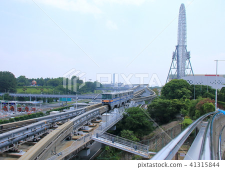 世博會紀念公園站（大阪單軌鐵路）從正面看 41315844