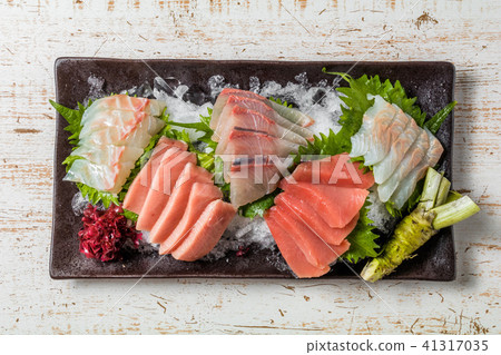 Japanese soup Japanese gourmet genuine finger sushi 41317035