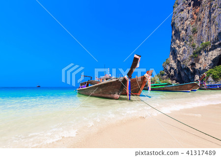 Railey beach, Long Tail Boats. Railey beach, Long Tail Boats. 41317489