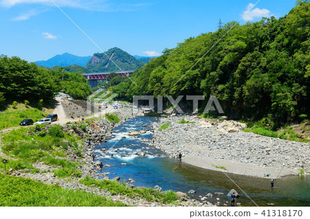 Mountain stream fishing in the Katsuragawa Valley 41318170