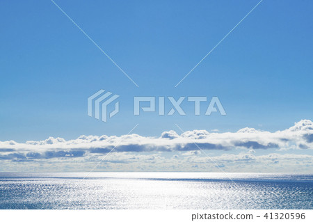 Blue sky and the sea surface 41320596