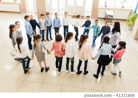 Children during break 41321806