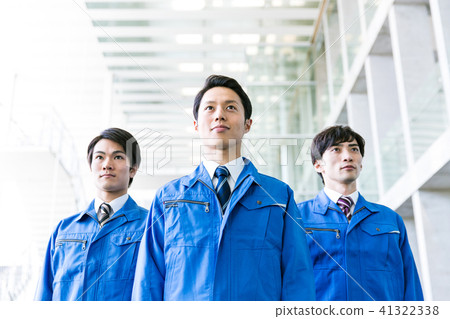 Construction site supervisor engineer 41322338