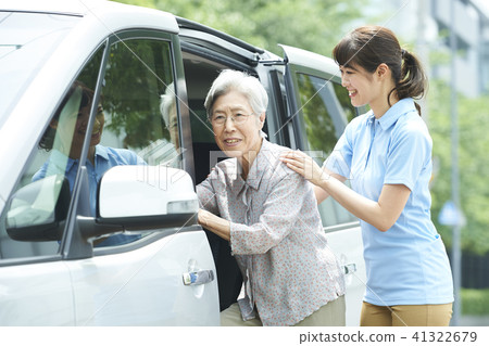 護理人員 41322679