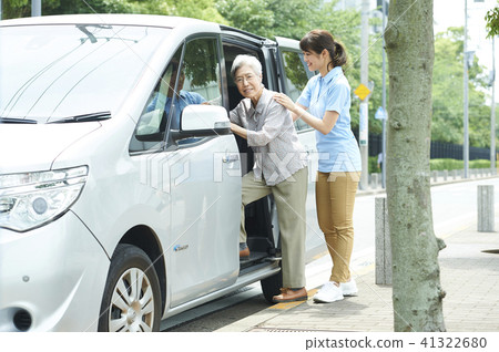 護理人員 41322680