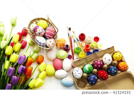 Decorated eggs and spring flowers tulips 41324335