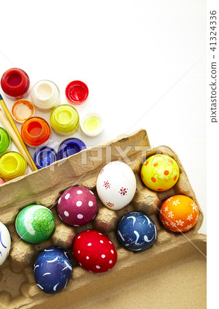 Decorated eggs and spring flowers tulips 41324336