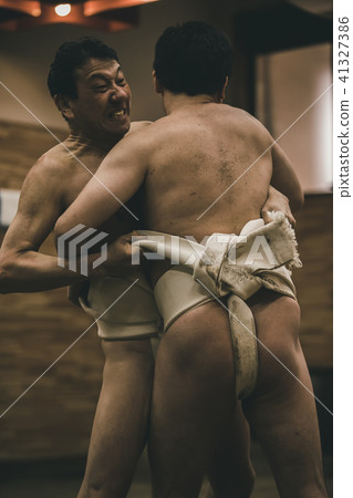 相撲 研修 訓練 41327386