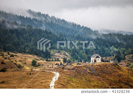 Dramatic landscape in Durmitor national park Dramatic landscape in Durmitor national park 41328236