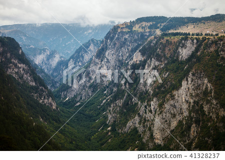 Canyon in Durmitor National Park Canyon in Durmitor National Park 41328237