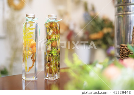 Herbarium Flower Arrangement 41329448