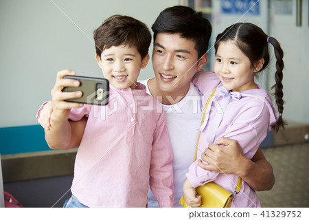 Life, reconciliation, family 41329752