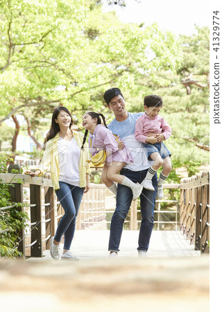 Life, reconciliation, family 41329774