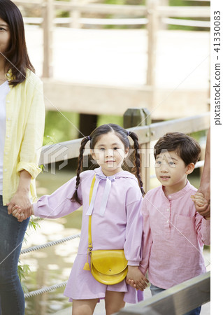 Life, reconciliation, family 41330083